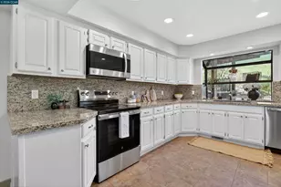 1956 Holly Dr, Concord, CA 94521 - Photo 16