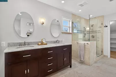 1956 Holly Dr, Concord, CA 94521 - Photo 30