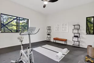 6505 Girvin Dr, Oakland, CA 94611 - Photo 46