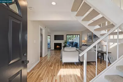 68 Mozden Ln, Pleasant Hill, CA 94523 - Photo 2