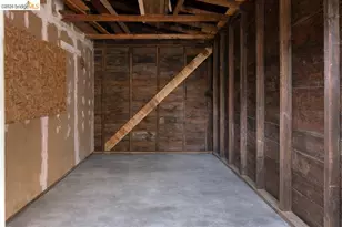 1135 Parker St, Berkeley, CA 94702 - Photo 34