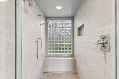 78 Scenic Dr, Orinda, CA 94563 - Photo 32