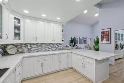 4600 Delores Dr, Union City, CA 94587 - Photo 8