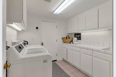 690 Glasgow Cir, Danville, CA 94526 - Photo 22