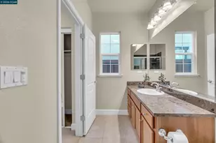 733 Questa Trail, Mountain House, CA 95391 - Photo 32