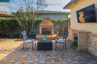 1786 Sharon Dr, Concord, CA 94519 - Photo 20