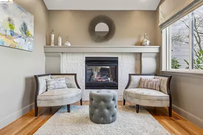 1426 Grand View Dr, Berkeley, CA 94705 - Photo 32