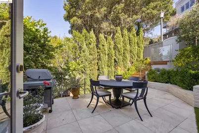 1426 Grand View Dr, Berkeley, CA 94705 - Photo 28