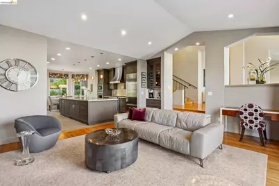 1426 Grand View Dr, Berkeley, CA 94705 - Photo 20