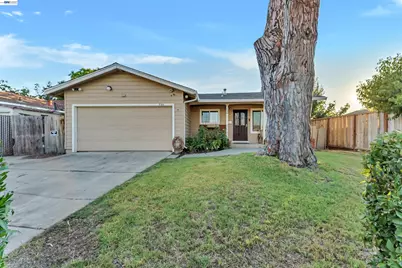 734 Overland, San Jose, CA 95111 - Photo 2