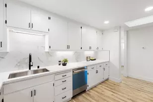 4072 Oak Hill Rd, Oakland, CA 94605 - Photo 18