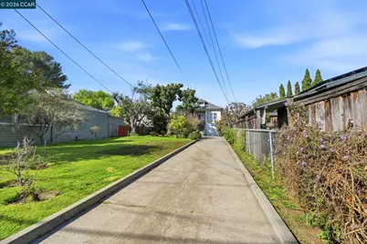 5115 Lawton Ave, Oakland, CA 94618 - Photo 4