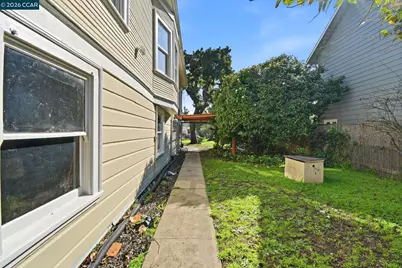 5115 Lawton Ave, Oakland, CA 94618 - Photo 26