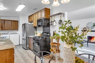 312 Cottonwood Dr, Vallejo, CA 94591 - Photo 8