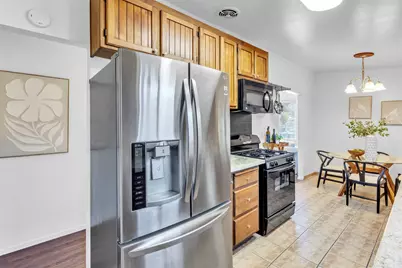 312 Cottonwood Dr, Vallejo, CA 94591 - Photo 6