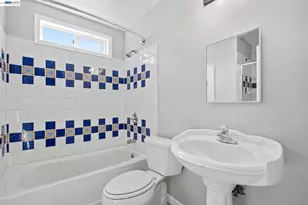 113 Lafayette Ave, Hayward, CA 94544 - Photo 24