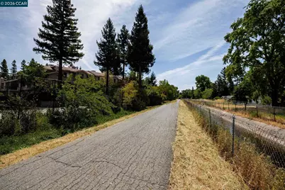 1713 Geary Rd, Walnut Creek, CA 94597 - Photo 44