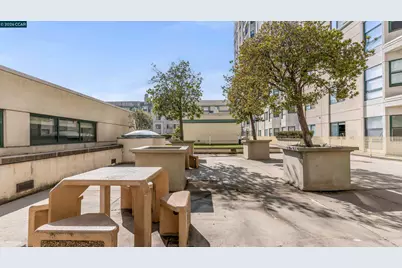 988 Franklin St #707, Oakland, CA 94607 - Photo 46