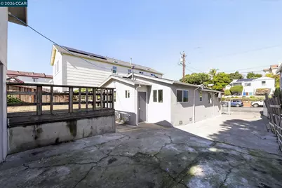 1027 3rd St, Rodeo, CA 94572 - Photo 30