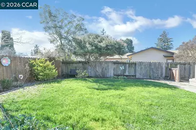 508 Viewmont Street, Benicia, CA 94510 - Photo 30
