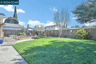 508 Viewmont St, Benicia, CA 94510 - Photo 26