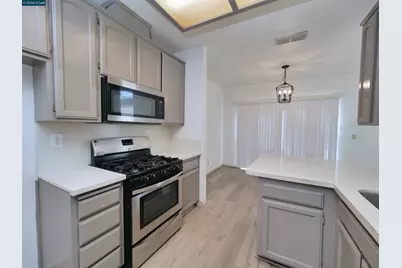 269 Tamarisk Cir, Suisun City, CA 94585 - Photo 40