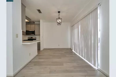 269 Tamarisk Cir, Suisun City, CA 94585 - Photo 6