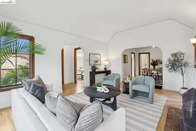 4107 Lyman Rd, Oakland, CA 94602 - Photo 10