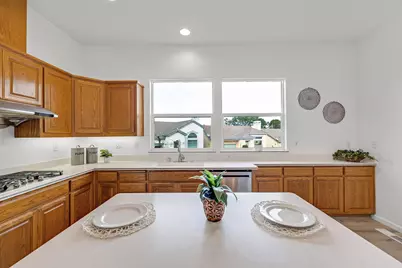 22 Buena Vista Rd, South San Francisco, CA 94080 - Photo 16