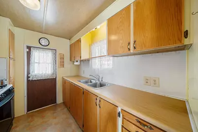 141 Scenic Dr, Concord, CA 94518 - Photo 12