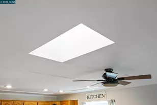 889 Palisade Dr, Martinez, CA 94553 - Photo 30