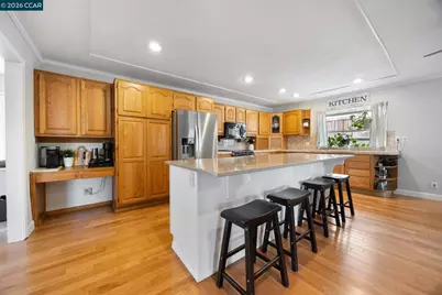 889 Palisade Dr, Martinez, CA 94553 - Photo 6