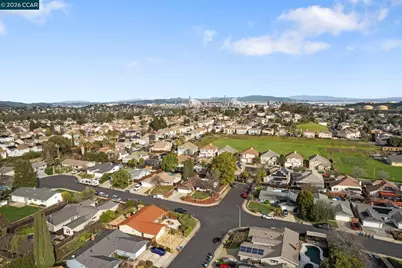 889 Palisade Dr, Martinez, CA 94553 - Photo 38
