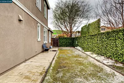 41 Galveston Bay Ct, Pittsburg, CA 94565 - Photo 38