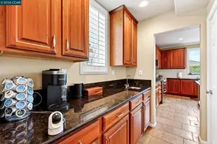 41 Galveston Bay Ct, Pittsburg, CA 94565 - Photo 10