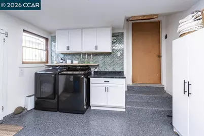 2607 Patton Way, Sacramento, CA 95818 - Photo 38