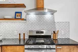 3723 35th Ave, Oakland, CA 94619 - Photo 32