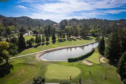 1348 Rockledge Ln #4, Walnut Creek, CA 94595 - Photo 30