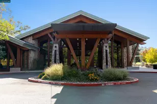 1348 Rockledge Ln, Walnut Creek, CA 94595 - Photo 22