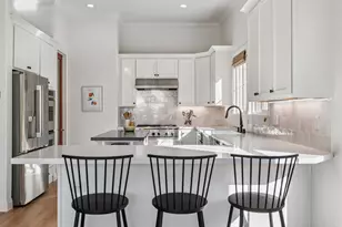 6194 Mazuela Dr, Oakland, CA 94611 - Photo 20