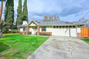 312 Gloria Dr, Pleasant Hill, CA 94523 - Photo 2