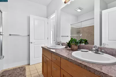 1517 Brunswig Ln, Emeryville, CA 94608 - Photo 28