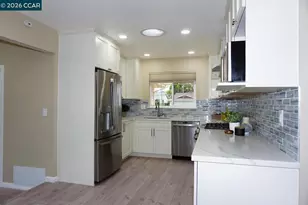 3474 Woodside Ln, San Jose, CA 95121 - Photo 14