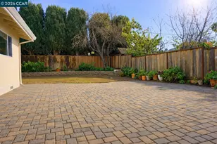 3474 Woodside Ln, San Jose, CA 95121 - Photo 36