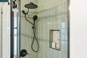 2361 Bedford Rd, Concord, CA 94520 - Photo 48