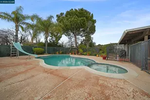 1833 Helena Dr, Concord, CA 94521 - Photo 38
