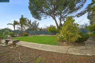 1833 Helena Dr, Concord, CA 94521 - Photo 42