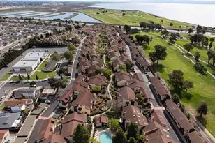 14370 Outrigger Dr, San Leandro, CA 94577 - Photo 32