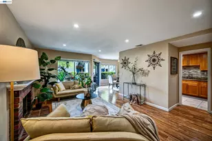 14370 Outrigger Dr, San Leandro, CA 94577 - Photo 4