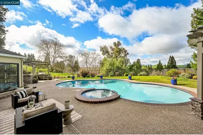 4060 Sugar Maple Dr, Danville, CA 94506 - Photo 38